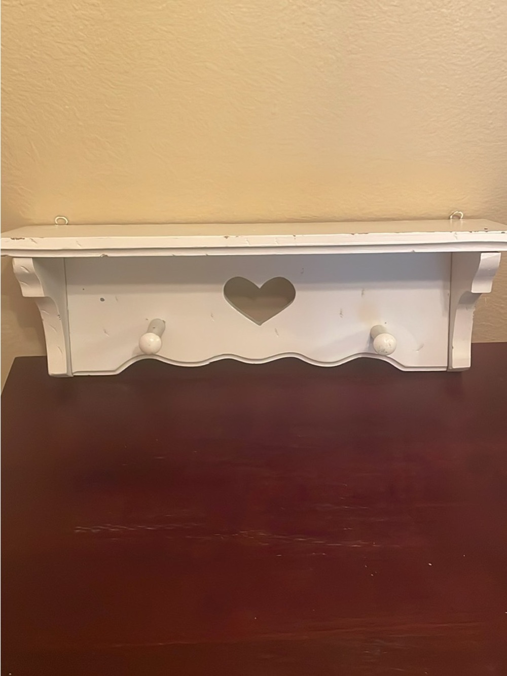 White Heart Cutout Wooden Wall Shelf with Pegs
